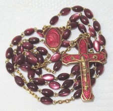 ANCIEN CHAPELET AVEC PERLES MAUVES ET CROIX EMAILLEE