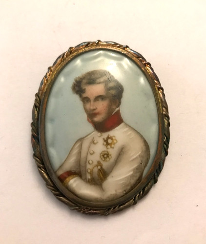 Grande broche émaillée