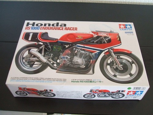 Maquette moto très rare - moto,