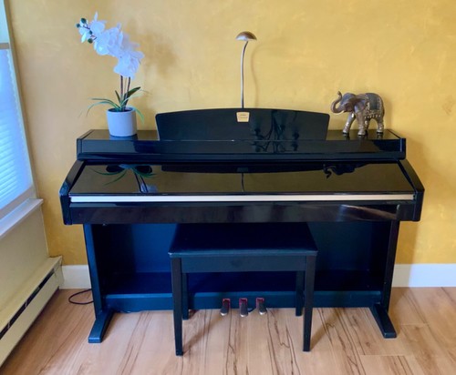 Digital piano yamaha - digital, clavinova