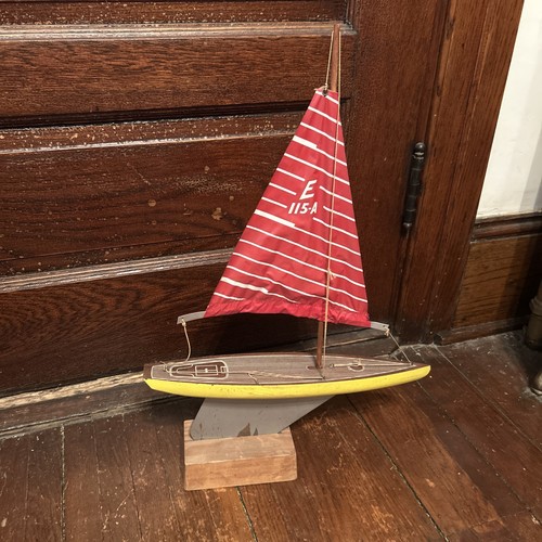 Vintage pond sailboat model - vintage,