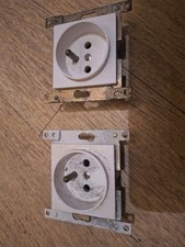 Prise Legrand Mosaic 50 2p + T