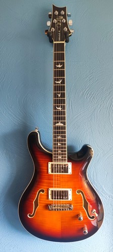 Une guitare prs - guitare,