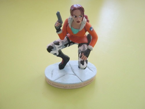 Figurine lara croft - figurine,