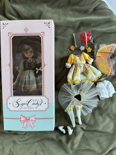 Rare petitechicca doll - doll, korean
