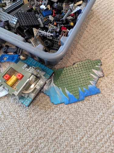 Mega bloks figures pieces huge - bloks,