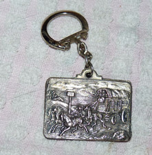 B6 : PORTE CLES ANCIEN METAL CHARETTE A CHEVAUX ARTICLE MARIN / ANDRESSY