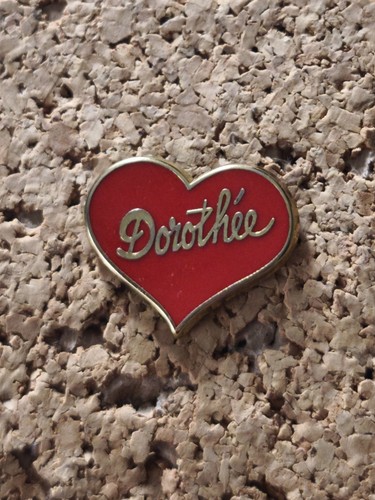 Pin club dorothée récré - pin's,