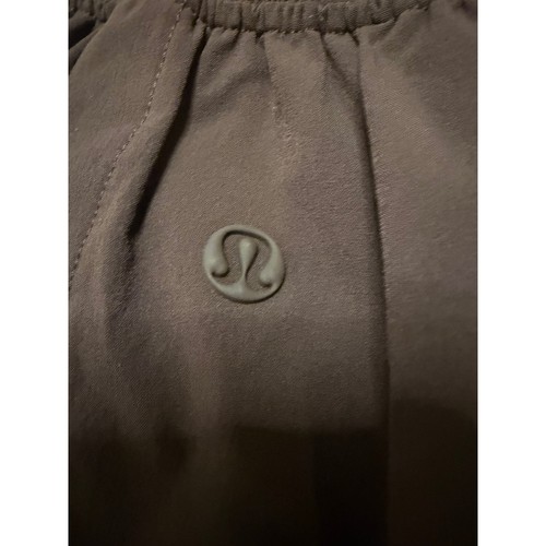 Lululemon court rival - lululemon,