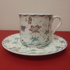 IMARI Lot de 4 tasses Porcelaine.