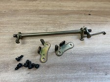 UN MECANISME DE SERRURE DE SELLE MOTO YAMAHA 125 TDR 4FU 5AE