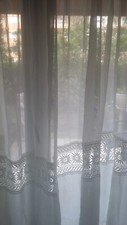 ANCIEN RIDEAU PANNEAU VOILAGE BRODERIE FLEURS AJOURE VINTAGE DÉCORATION RUFLETTE