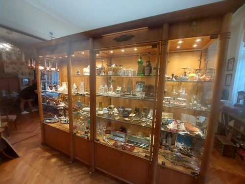 Ancienne grande vitrine - ancienne,