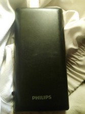 batterie externe Philips tbe longue capacités de charge, avec les deux cordons d
