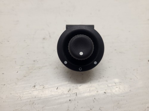 Bouton réglage rétroviseur