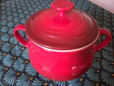 MINI SOUPIERE LE CREUSET ROUGE EN CERAMIQUE EMAILLEE 