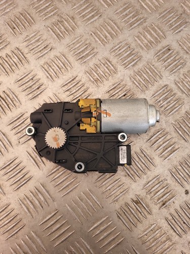 Moteur toit ouvrant