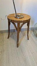 Ancien tabouret type bistrot en bois
