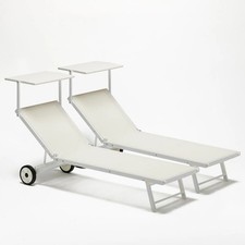 2 Bains de soleil avec roues