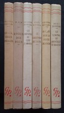 Bibliothèque rouge et or 6