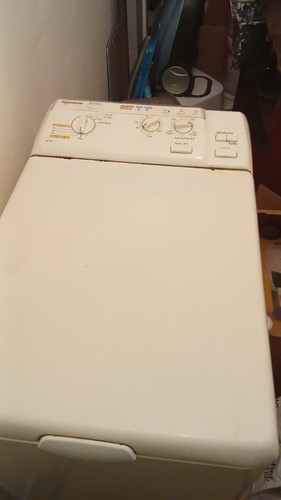 Machine laver linge - machine, le