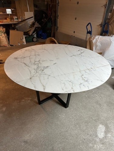 Table manger marbre de - a,