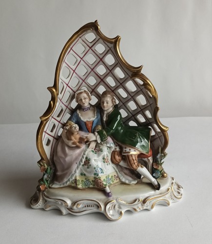 Porcelaine scene romantique - scene,