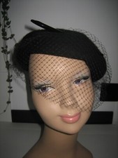Ancien chapeau Feutre noir à Voilette & Epingle bakélite Cérémonie.. rétro