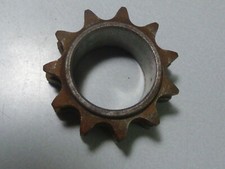Ancien stock Pignon motobecane 11 dents diamètre interieur 29 mm