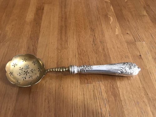 Cuillere saupoudreuse sucre - a,