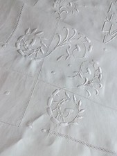 Drap brodé pur fil - en, de