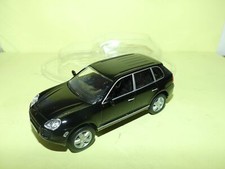 PORSCHE CAYENNE Noir SOLIDO