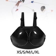 Plastron de garde de poitrine