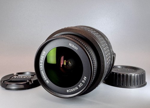 Comme neuf objectif zoom - [n,