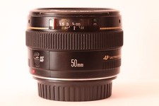 Canon EF 50mm f/1.4 USM