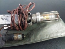 Ancienne lampe baladeuse de voiture des années 50