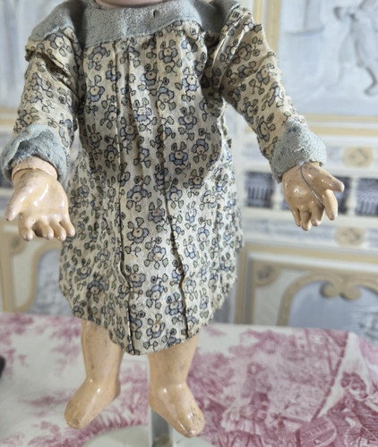 Vêtements pour poupée