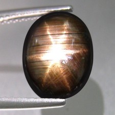 5,06 CT 11x8 MM PIERRE
