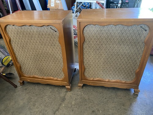 Matching pair vintage - matching, of