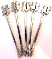 5 PIQUES A ESCARGOTS BANQUE CAISSE D'EPARGNE ECUREUIL 9,5 cm L 1970