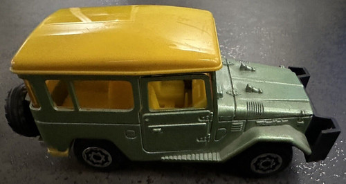 Majorette toyota 4x4 land - majorette,