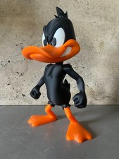 Figurine Style Daffy Duck