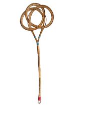 ANCIENNE TAPETTE A TAPIS EN OSIER RAQUETTE OREILLER DUVET