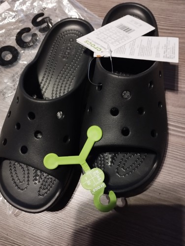 Sandales plates crocs - plates, classic