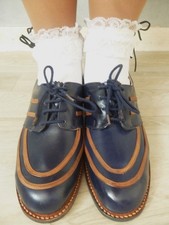 Vintage 1940's leather shoes, chaussures anciennes années 40