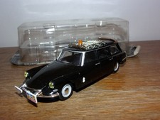 1/43 Citroën Break ID19