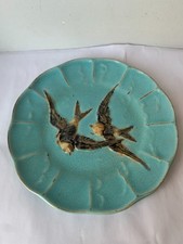 ancienne assiette en barbotine