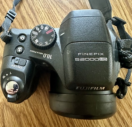 Fujifilm finepix s2000hd 10mp - fujifilm,