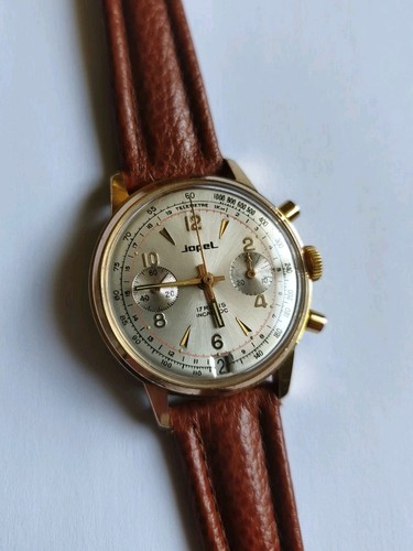 Montre ancienne mécanique - ancienne,