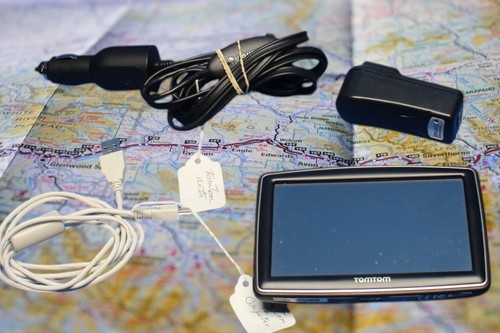 Tomtom xxl car gps navigator - car,